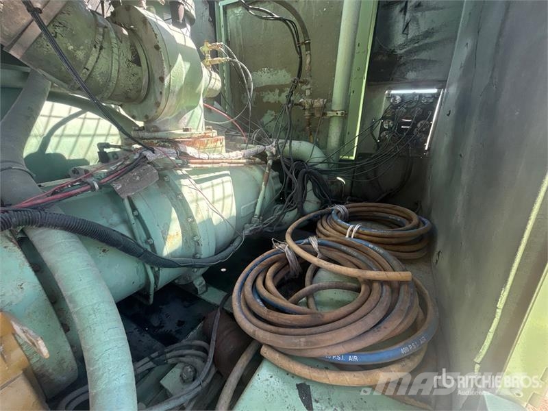 Sullair 1600DTO Mobile Air Compressor 콤푸레샤