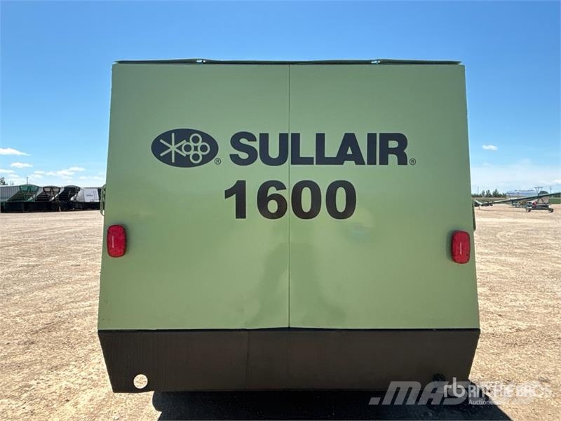 Sullair 1600DTO Mobile Air Compressor 콤푸레샤