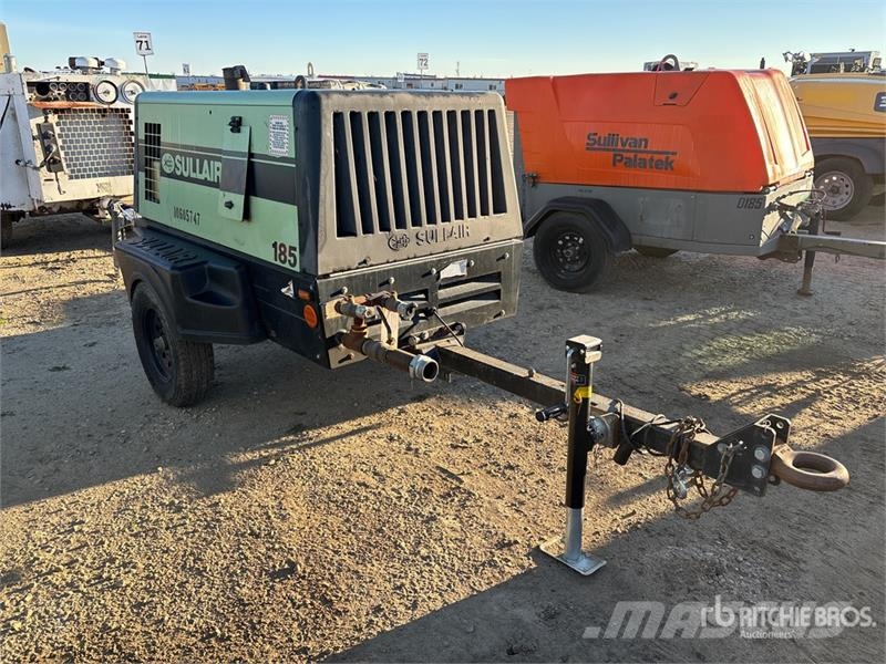 Sullair 185D DPQ KU4F 185 cfm Mobile Air Compressor Kompressorit