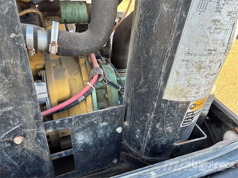 Sullair 185DPQ CAI4 LTC 185 cfm Mobile Air Compressor Compressores