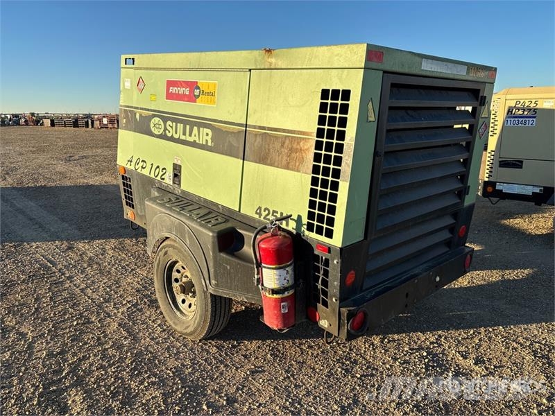 Sullair 425DHDPQ 425 cfm Mobile Air Compressor (Inoperable Kompresszorok