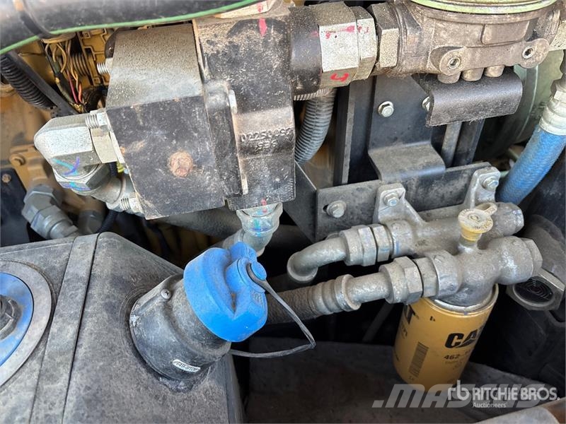 Sullair 425DHDPQ 425 cfm Mobile Air Compressor (Inoperable Kompresszorok
