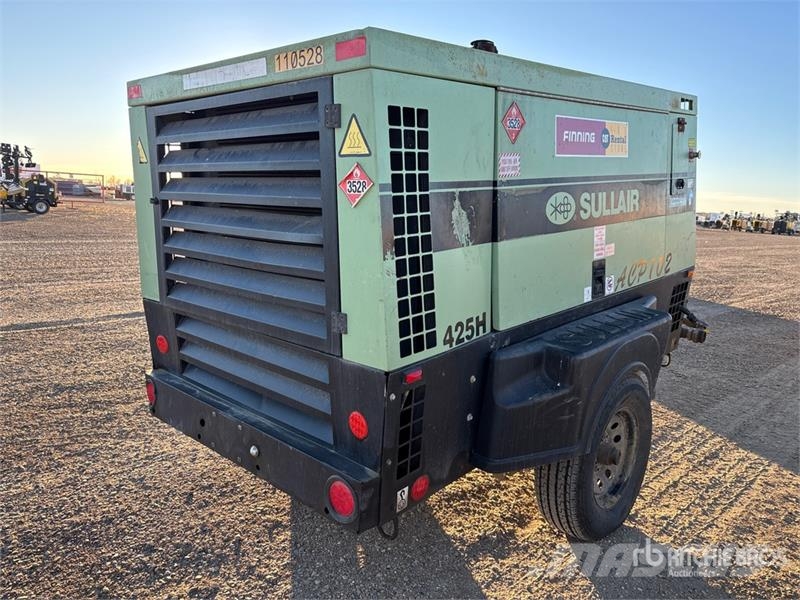 Sullair 425DHDPQ 425 cfm Mobile Air Compressor (Inoperable Kompresszorok