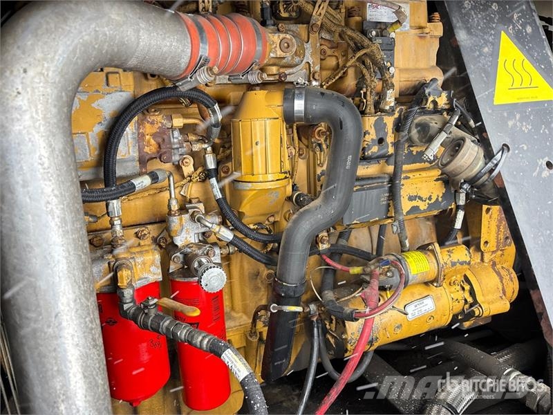 Sullair 900 cfm Mobile Air Compressor Kompresori