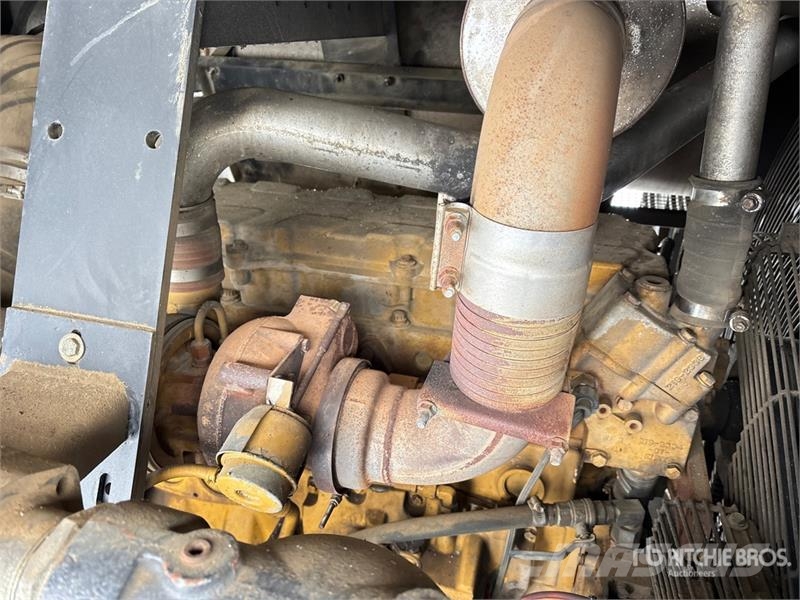 Sullair 900 cfm Mobile Air Compressor Kompresori