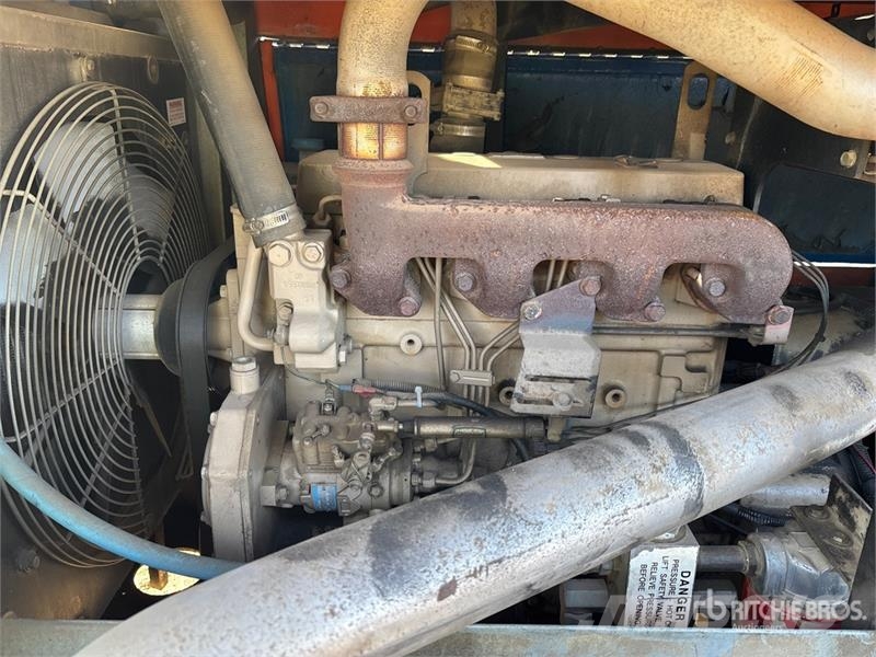 Sullivan CD210Q6JDB Mobile Air Compressor 压缩机