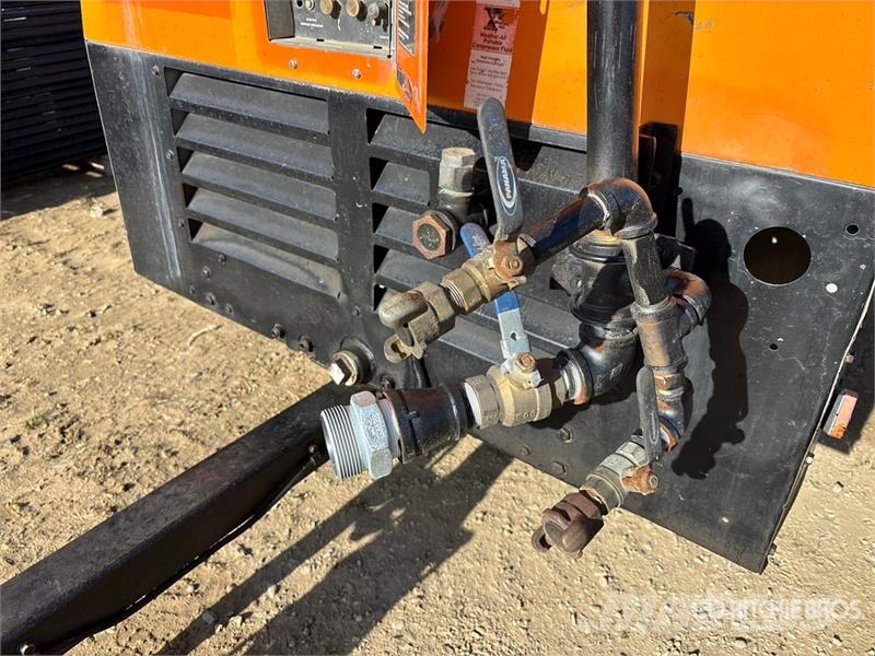 Sullivan CH7375PD 375 cfm Mobile 375 CFM Air Compressor Kompressorid
