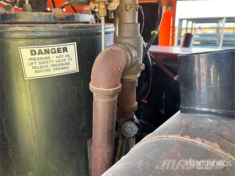 Sullivan CH7375PD 375 cfm Mobile 375 CFM Air Compressor Kompressorid