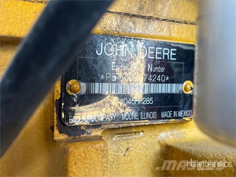Sullivan CH7375PD 375 cfm Mobile 375 CFM Air Compressor Kompressorid