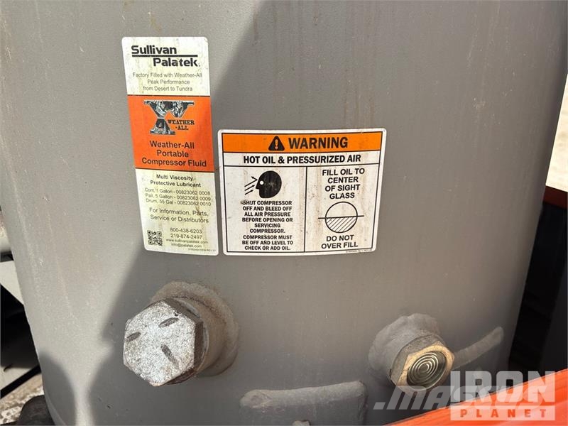 Sullivan D1600PCHA4AF 1800 cfm Mobile Air Compressor (Inope Воздушные компрессоры