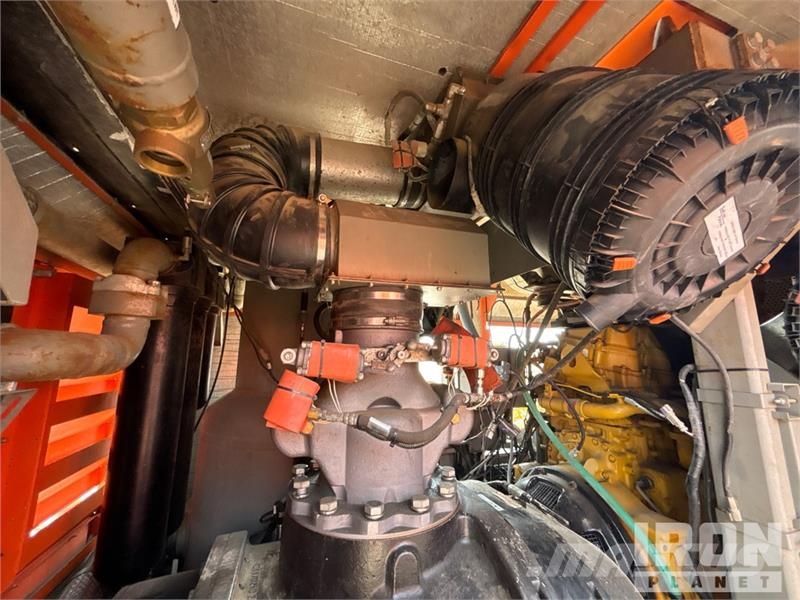 Sullivan D1600PCHA4AF 1800 cfm Mobile Air Compressor (Inope Воздушные компрессоры