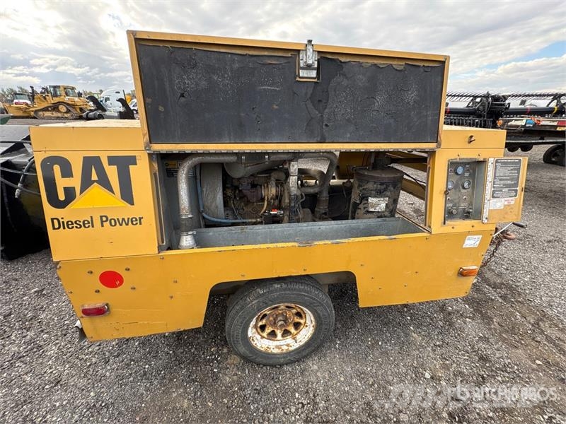Sullivan Palatek D1850110A 185 cfm Mobile Air Compressor コンプレッサー