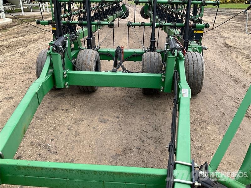 Summers 70 ft Heavy Harrow كاسحات