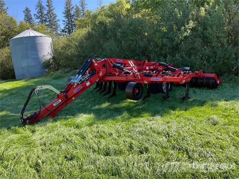 Sumo 9 LGSUB 18 ft 9 Shank Subsoiler Kita kultivavimo technika ir priedai