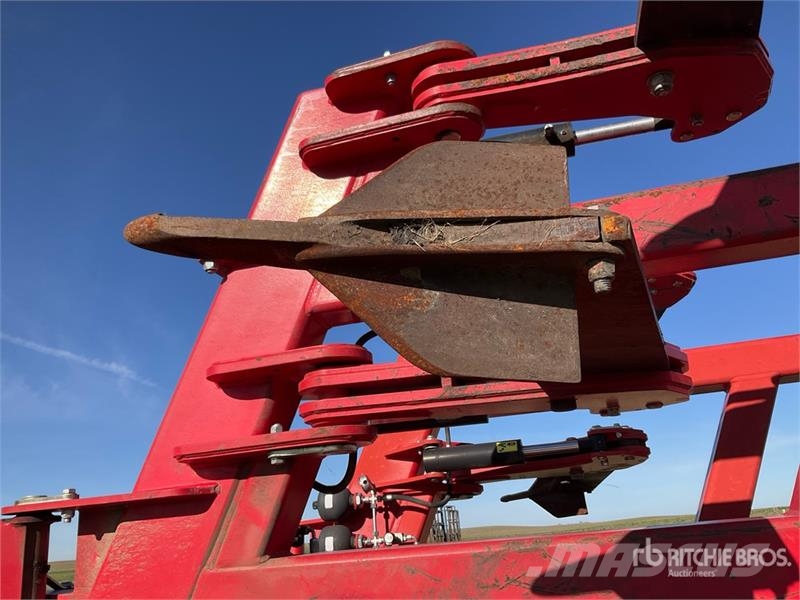 Sumo 9 LGSUB 18 ft 9 Shank Subsoiler Altre macchine e accessori per l'aratura