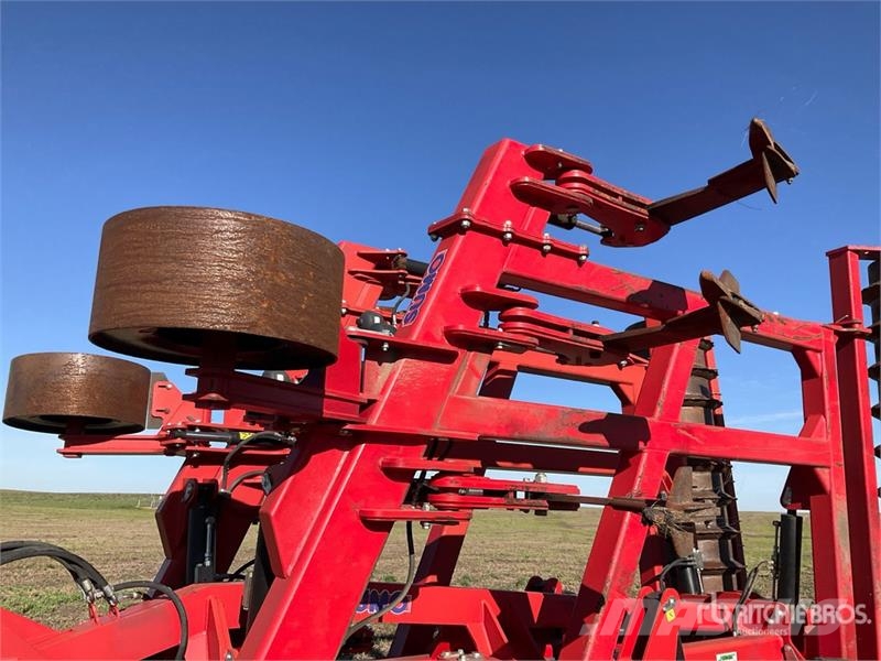 Sumo 9 LGSUB 18 ft 9 Shank Subsoiler Altre macchine e accessori per l'aratura