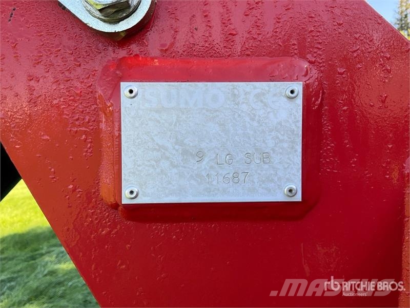 Sumo 9 LGSUB 18 ft 9 Shank Subsoiler Kita kultivavimo technika ir priedai
