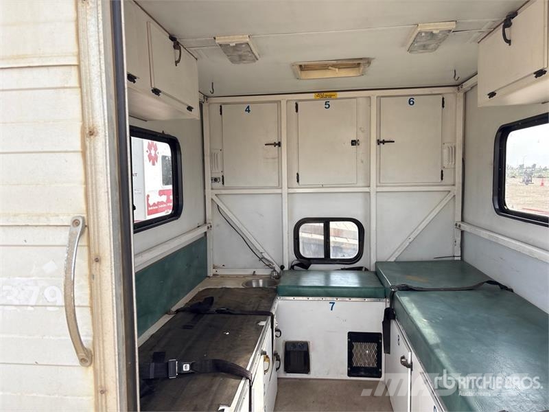 Sundowner Camper Industries MTC Unit Vehículos municipales multiusos