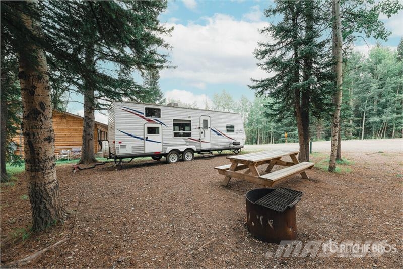  Sundre, AB 33037 Range Road 71 160 +/- Acres on Ti Lauksaimniecība- Citi