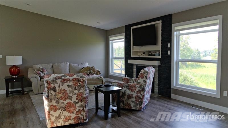  Sundre, AB 33037 Range Road 71 160 +/- Acres on Ti Lauksaimniecība- Citi