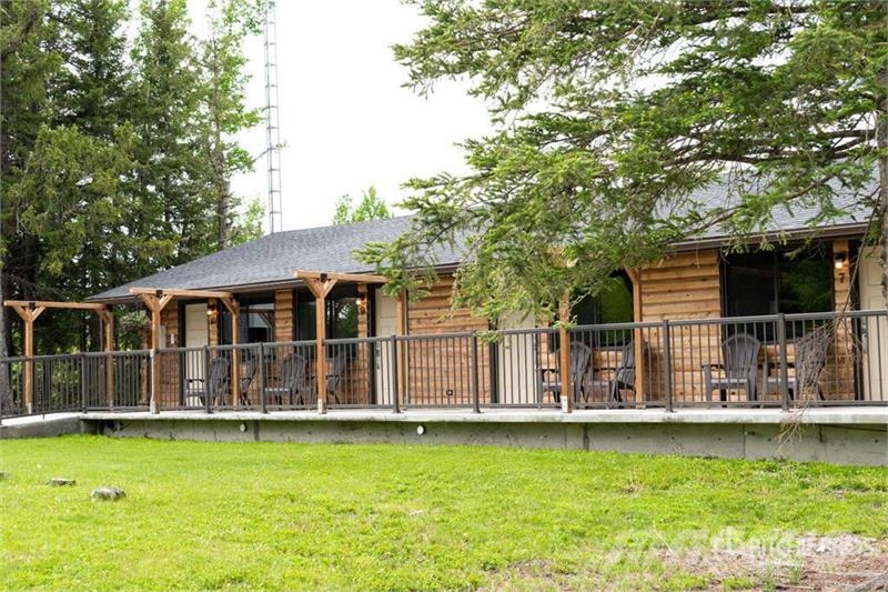  Sundre, AB 33037 Range Road 71 160 +/- Acres on Ti Lauksaimniecība- Citi
