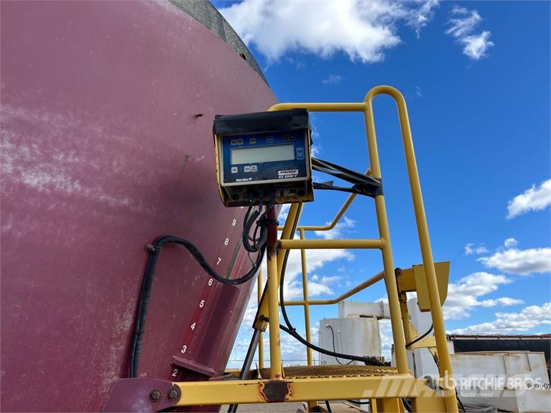 Supreme International 1200T S/A Feed Mixer Кормораздатчики