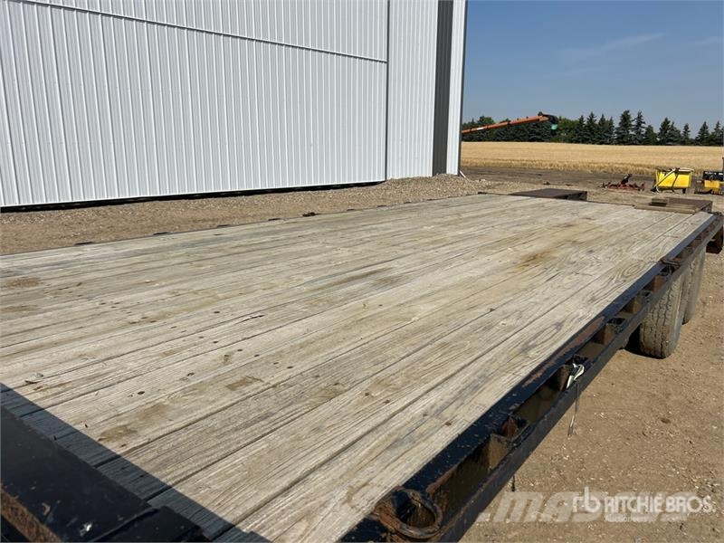 Suretrac 25 ft T/A Equipment Trailer Biltransportsläp