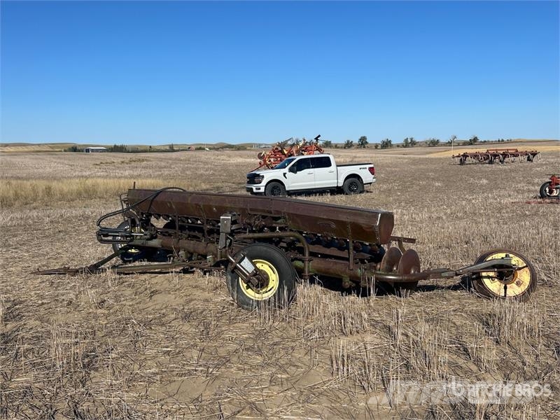  Surflex 14 ft Seed Drill Kylvökoneet