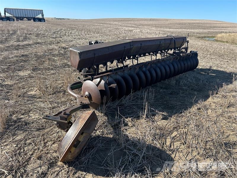  Surflex 14 ft Seed Drill Kylvökoneet