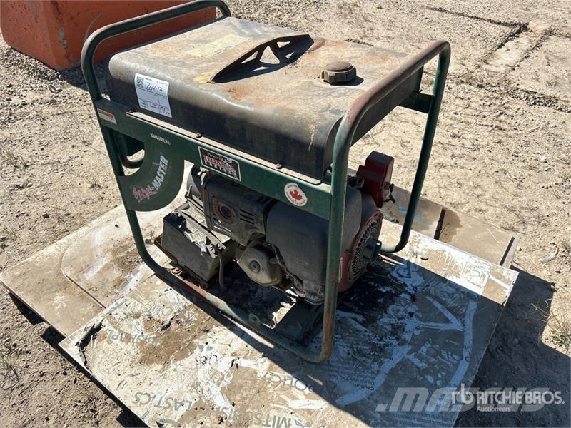Surge Master Mobile Generator Set (Inoperable) 柴油發電機