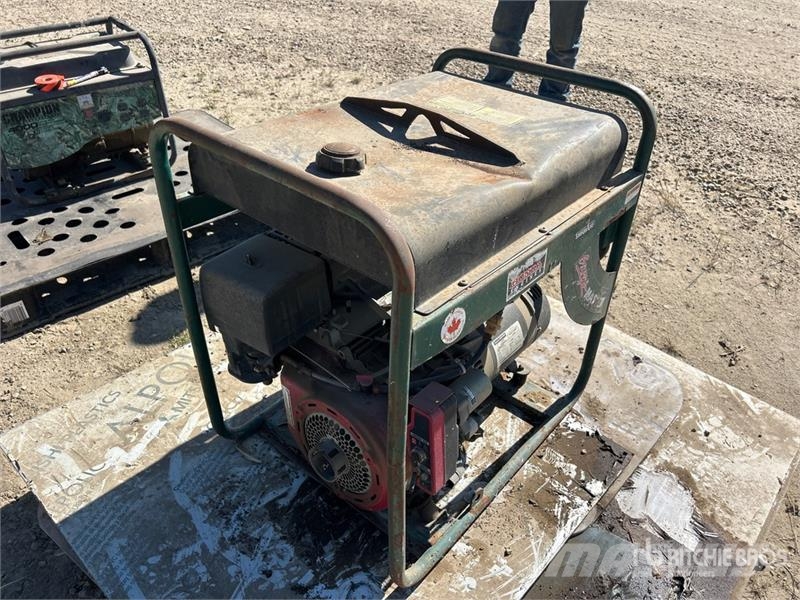 Surge Master Mobile Generator Set (Inoperable) 柴油發電機