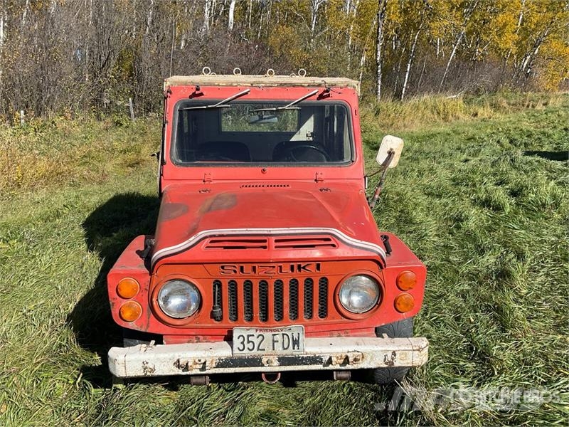 Suzuki Sidekick 4WD SUV Automobili