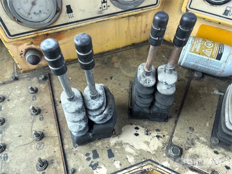 Svedala SKT Crawler Mounted Blasthole Drill Ostala oprema za bušenje