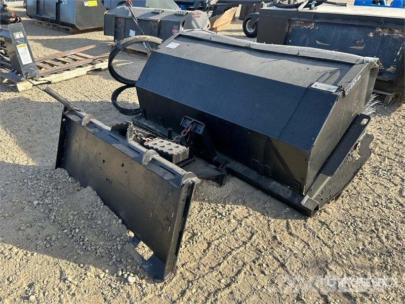 Sweepster 72 in Angle Skid Steer Sweeper فرش