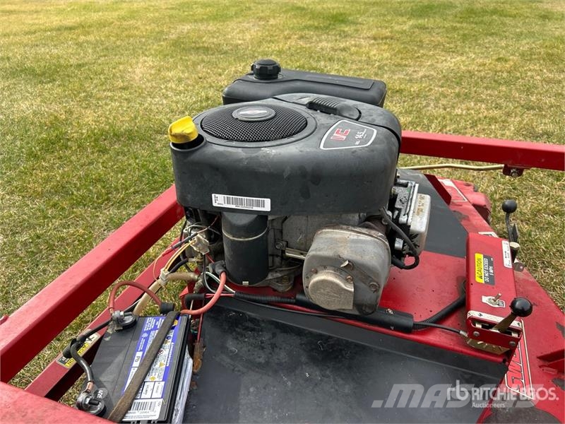  Swisher 60 in Quad Mower ماكينات زراعية - غير ذلك