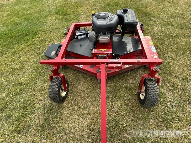  Swisher 60 in Quad Mower ماكينات زراعية - غير ذلك