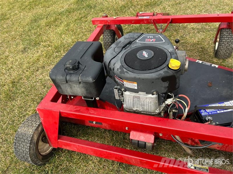  Swisher 60 in Quad Mower ماكينات زراعية - غير ذلك