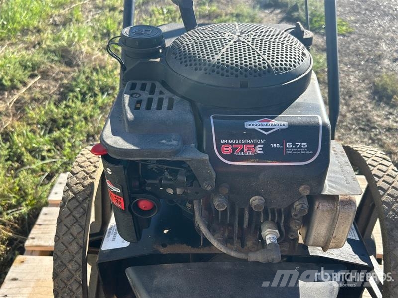  Swisher Trim-Max Walk Behind String Trimmer ماكينات تشذيب الأشجار