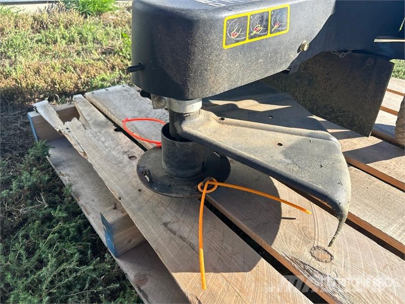  Swisher Trim-Max Walk Behind String Trimmer ماكينات تشذيب الأشجار