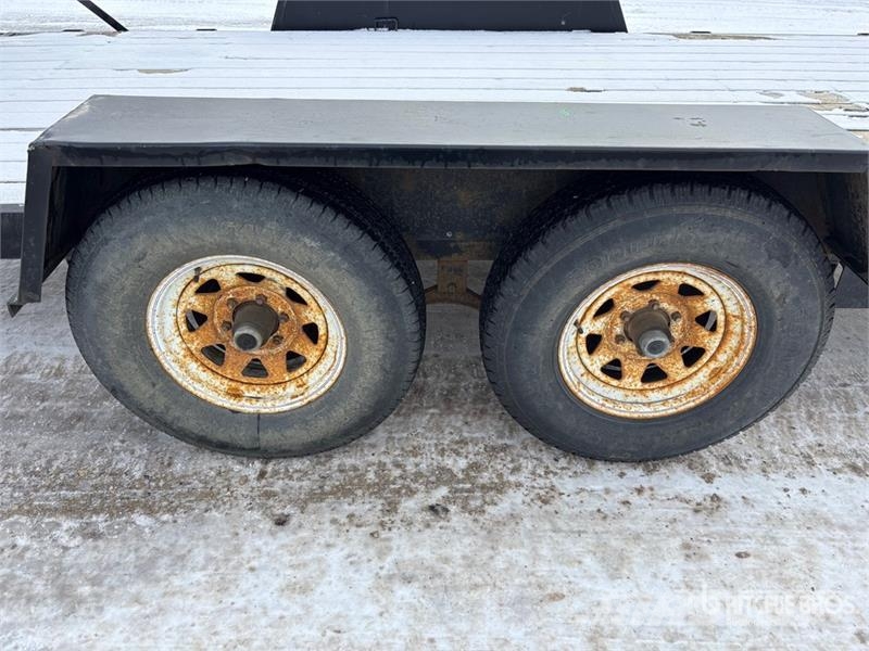  SWS 18 ft T/A Equipment Trailer Прицепы-Автовозы