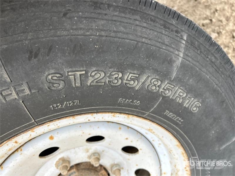 SWS 24 ft T/A Gooseneck Equipment Trailer Autotreilerid