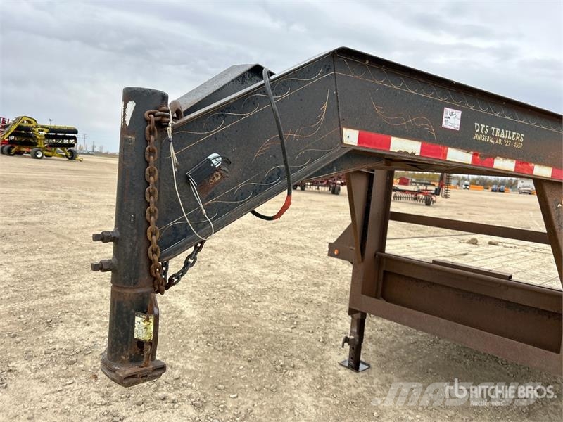SWS 24 ft T/A Gooseneck Equipment Trailer Autotreilerid