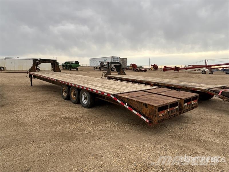 SWS 35 ft Tri/A Gooseneck Equipment Trailer Járműszállító pótkocsik
