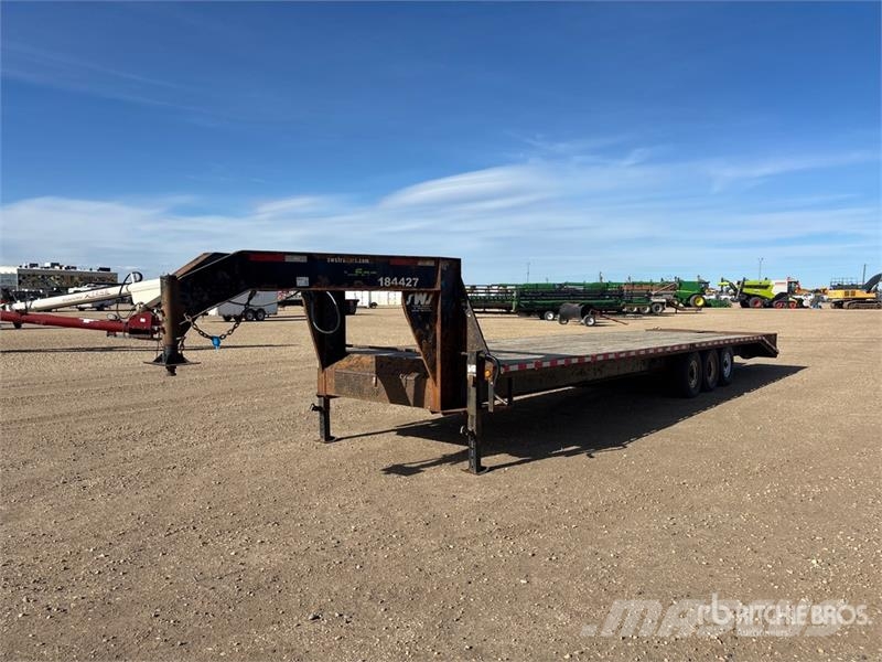 SWS 35 ft Tri/A Gooseneck Equipment Trailer Car carrier