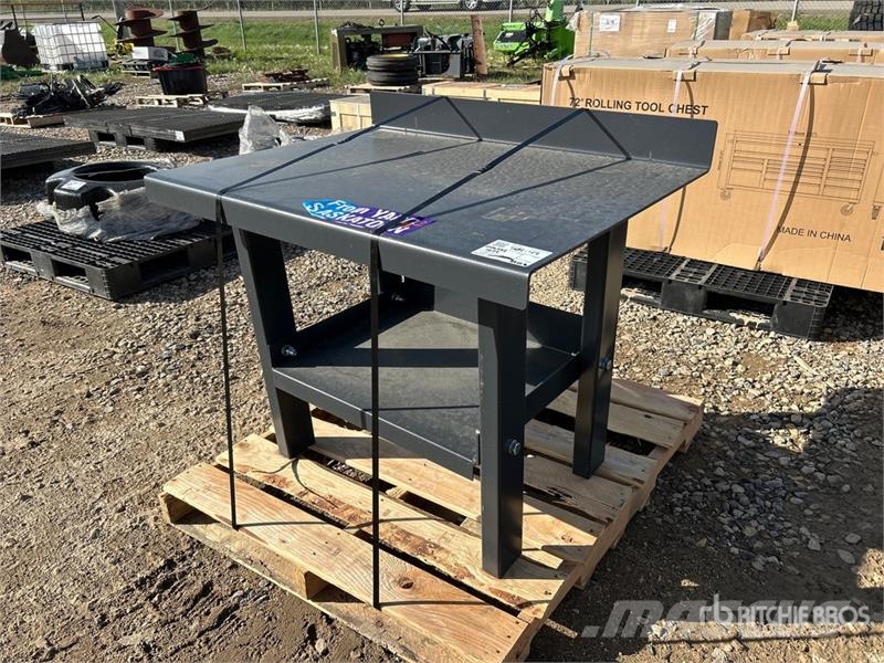 SWT3040 30 in x 40 in Heavy-Duty Welding Table (Un Drugi deli