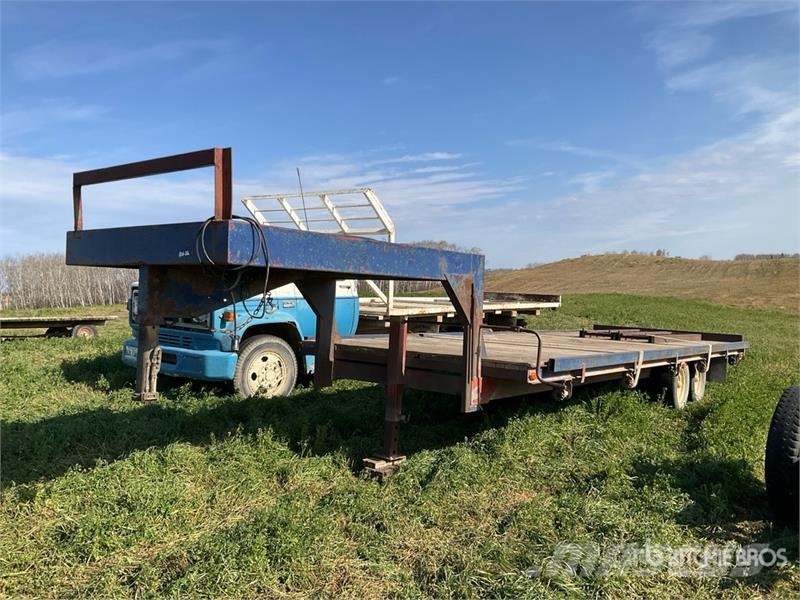 T/A 25 ft Bale Wagon Bale trailers