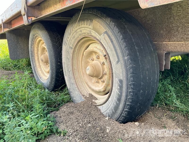 T/A 25 ft Bale Wagon Bale trailers