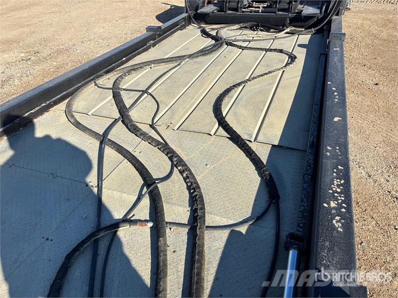  T/A 30 ft - 42 ft Extendable Deck Grain Bin Haulin Muud haagised