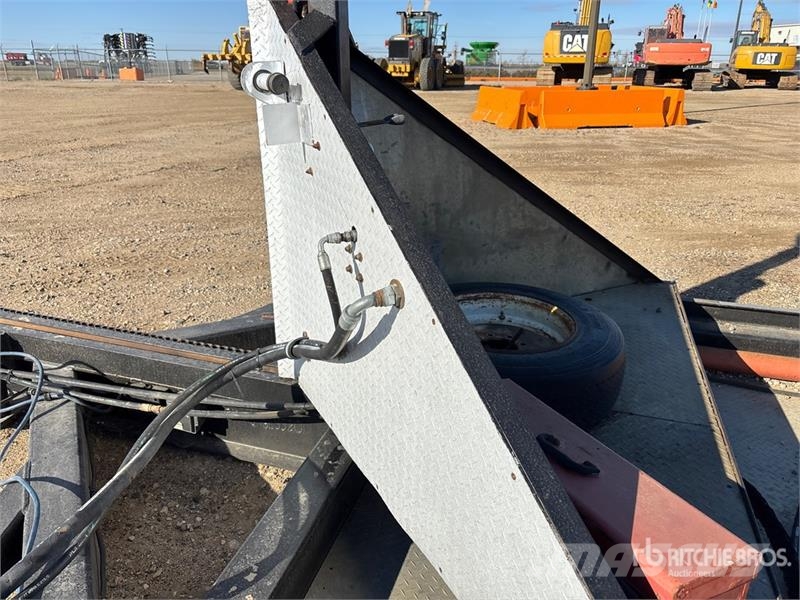  T/A 30 ft - 42 ft Extendable Deck Grain Bin Haulin Muud haagised