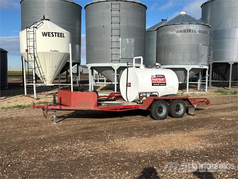 T/A Fuel Trailer 罐式拖车